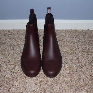 Jcrew maroon rain boots